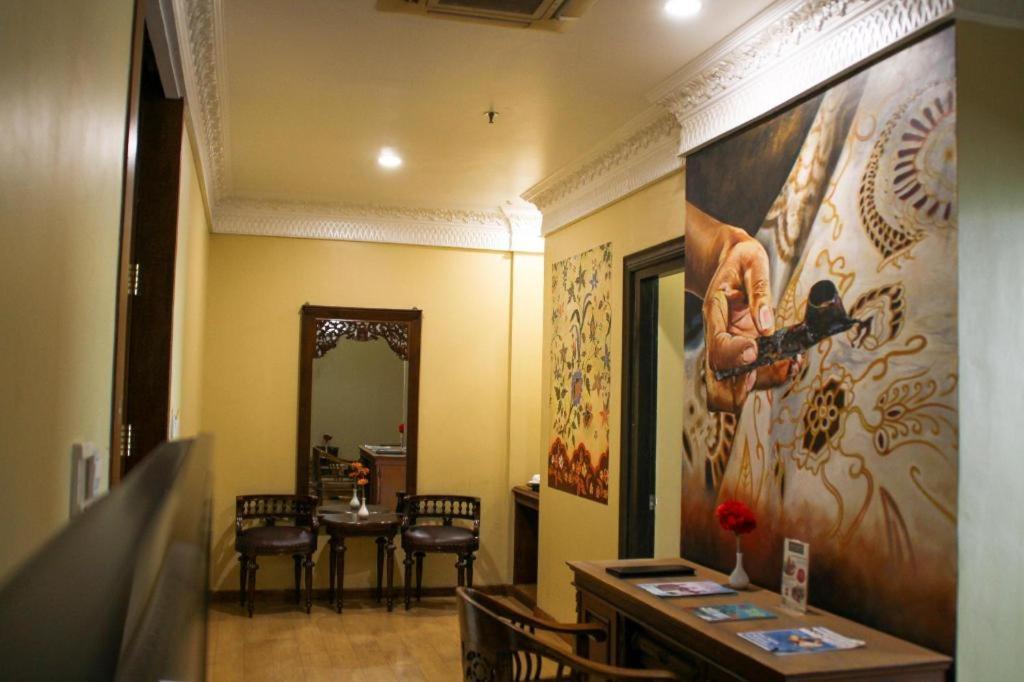 Amos Cozy Hotel Melawai Jakarta Kültér fotó